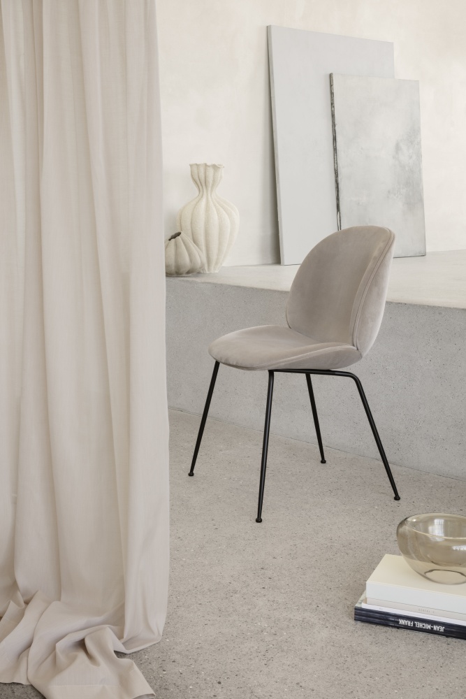Gubi Beetle dining chair