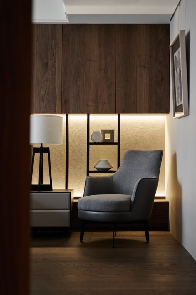 Flexform Guscio armchair