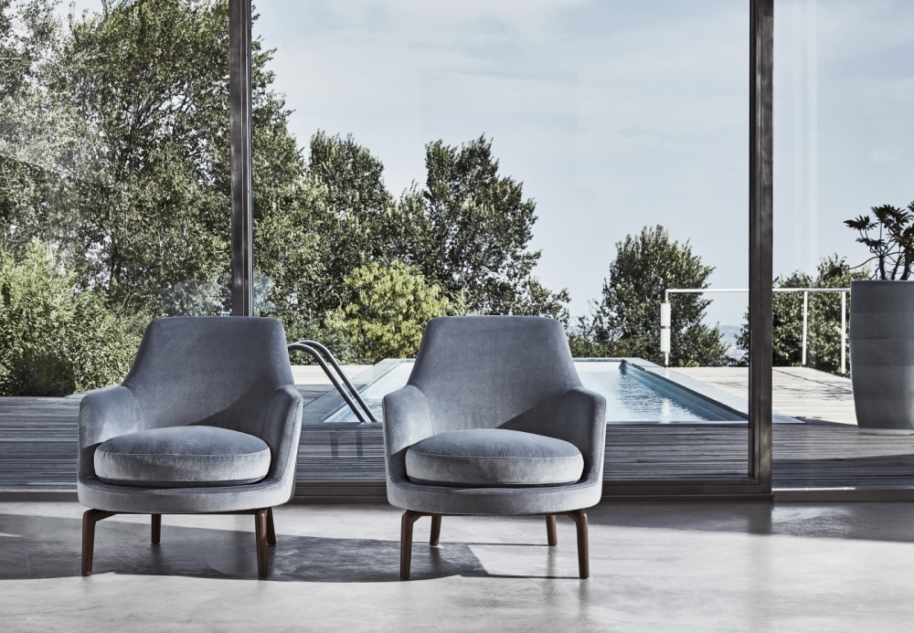 Flexform Guscio armchairs
