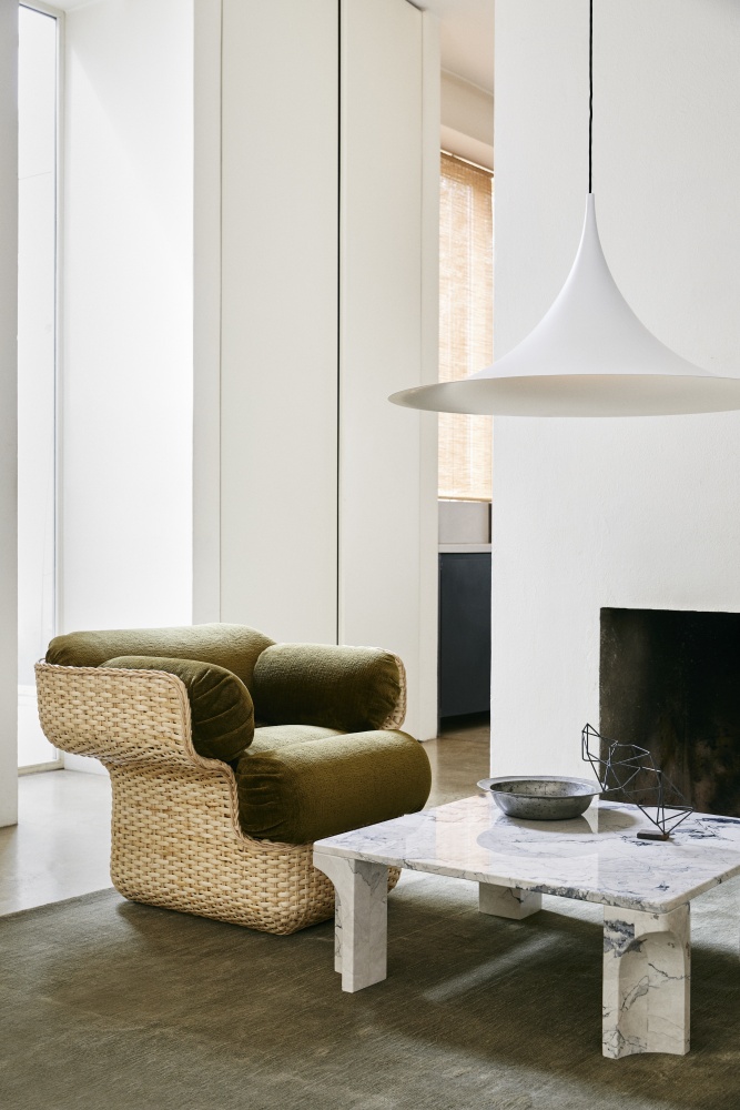 Gubi Basket Lounge chair