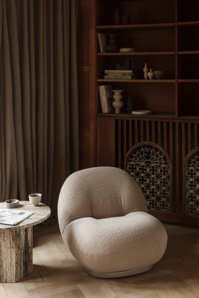 Gubi Pacha lounge chair