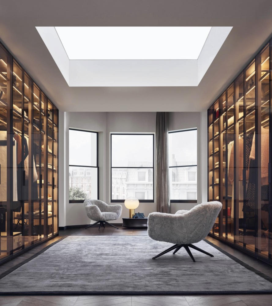 Poliform Senzafine wardrobes with glass doors and Mad chair with swivel