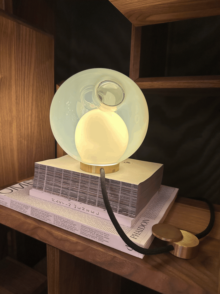 Bocci 28 series Table light